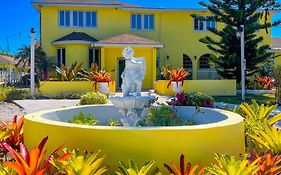 Golden Palm B&B